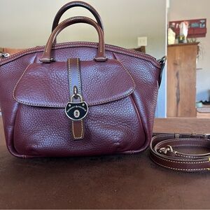 Dooney & Bourke bag